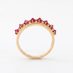 18K Yellow Gold Natural Point Cut Spinel and Natural Round Lab Diamond Ring
