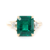 18K Yellow Gold 3ct Lab Emerald Three-stone Ring with Step Cut Trapezoid Lab Diamond Side-stones