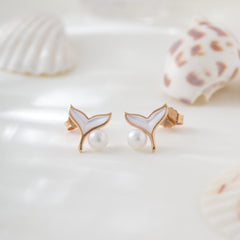18K Yellow Gold Freshwater Pearl and Mother-of-Pearl Stud Earrings
