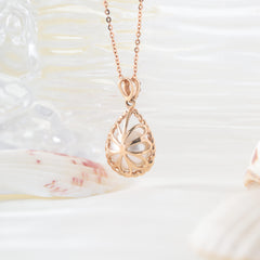 18K Yellow Gold Freshwater Pearl Pendant