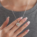 14K White Gold Daisy Pendant Necklace
