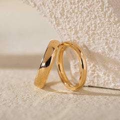 Matching Wedding Band Set (His & Hers)
