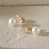 14K Yellow Gold Near-round Fresh-water Pearl Etud Earrings