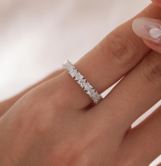 18K White Gold Heart Shaped Lab Diamond Eternity Ring(Unresizable)