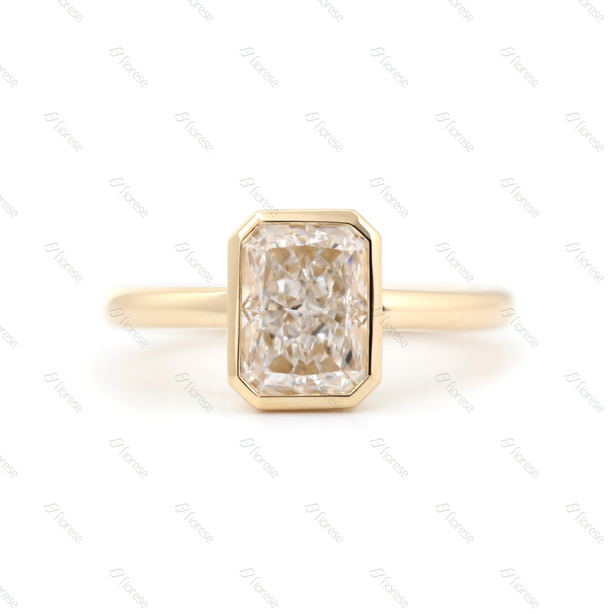 Radiant bezel Ring - MMR