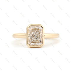 Radiant bezel Ring - MMR