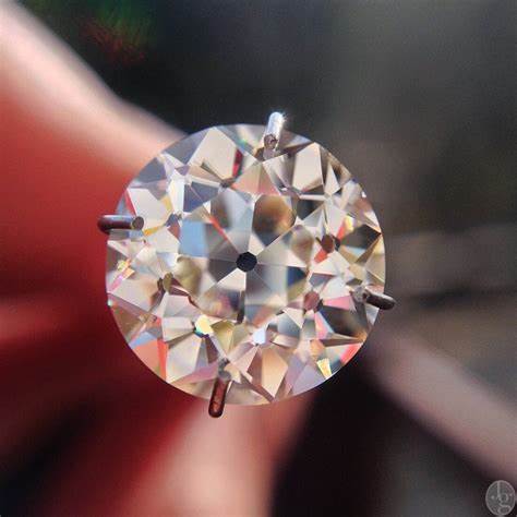 What is an old European cut diamond? MMR