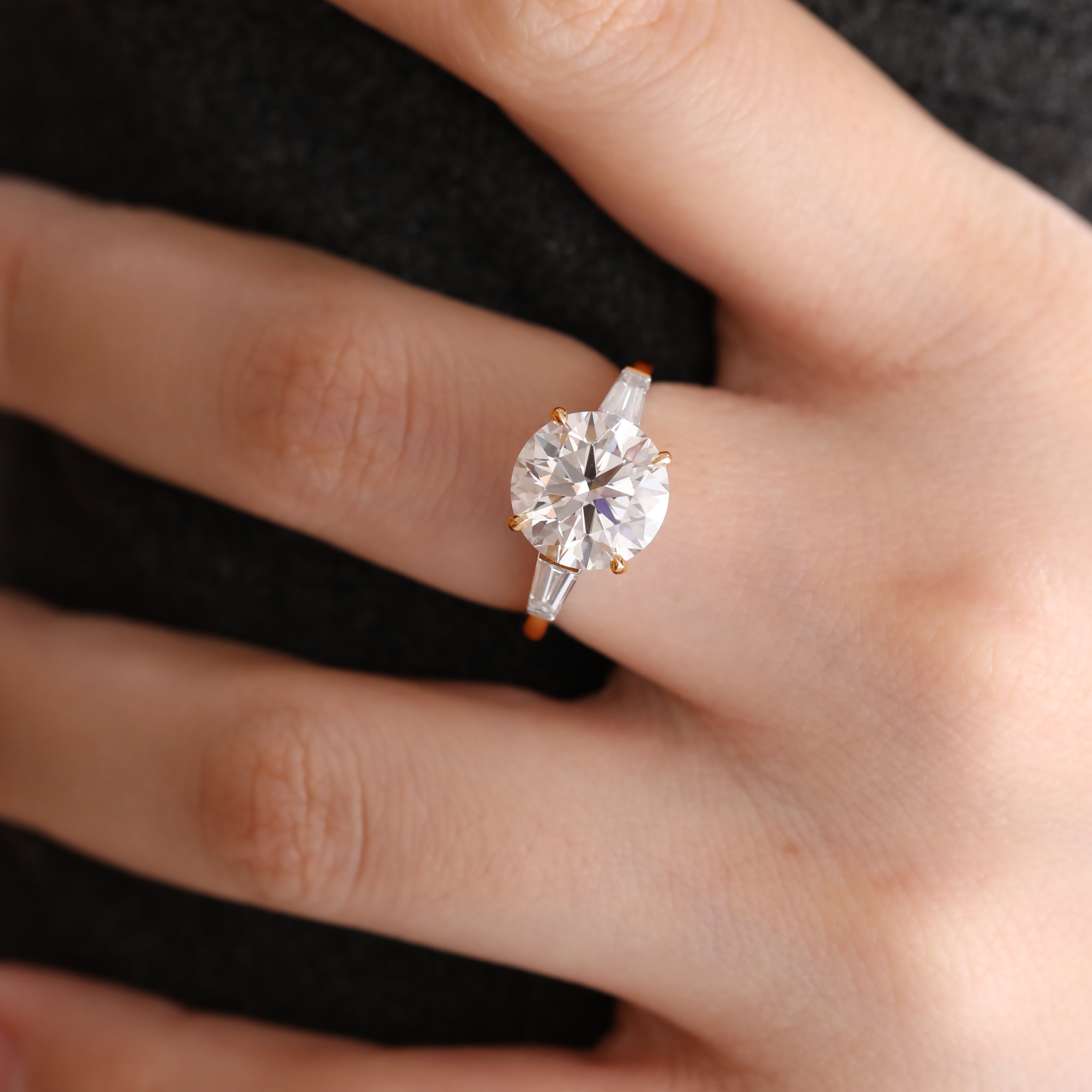 14K White Gold 4ct Round Cut Lab Diamond Tapered Three-stone Ring 14K Yellow Gold 4ct Round Cut Lab Diamond GH VS