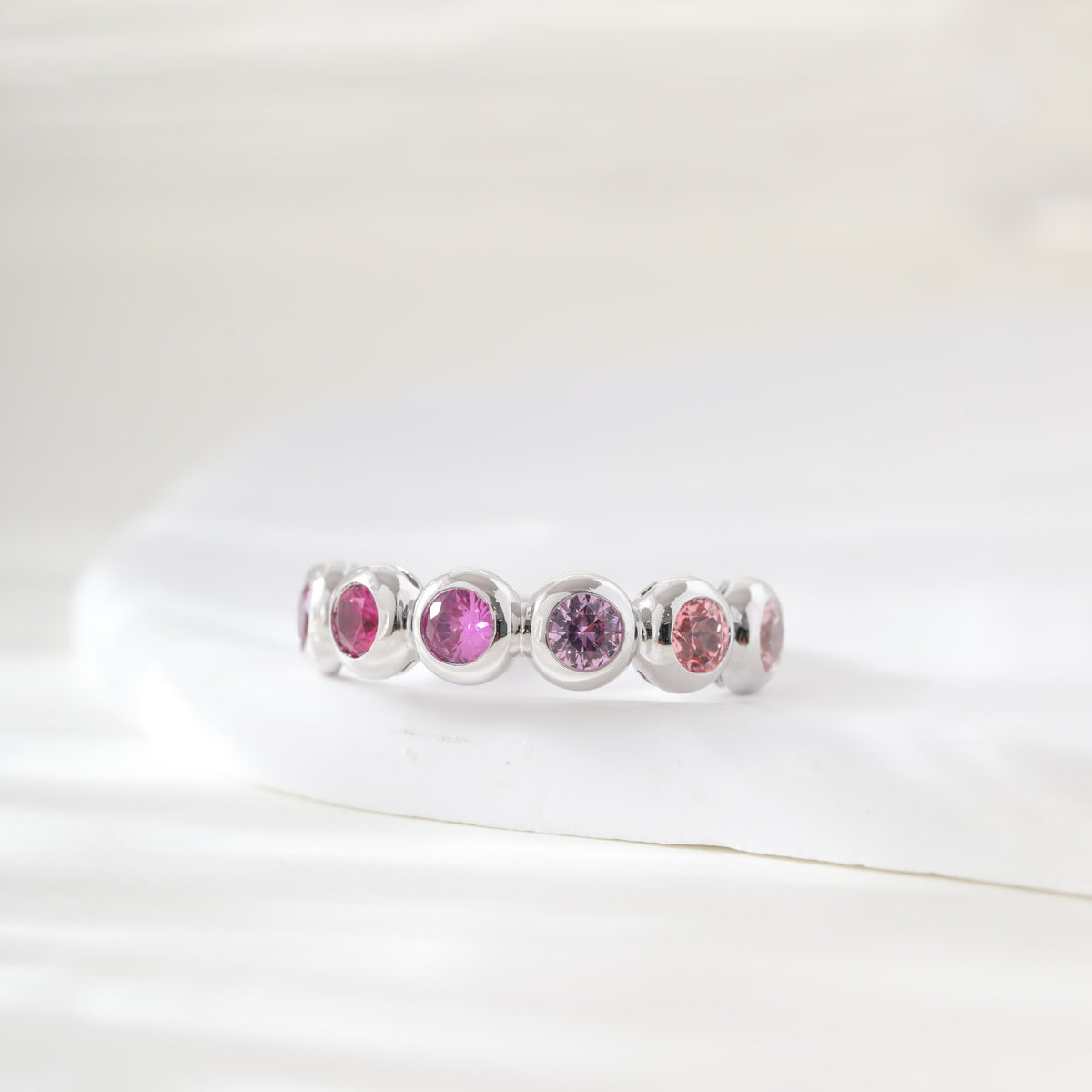 10K White Gold 3.5mm Round Corundum Bezel 6-Stone Ring - MMR
