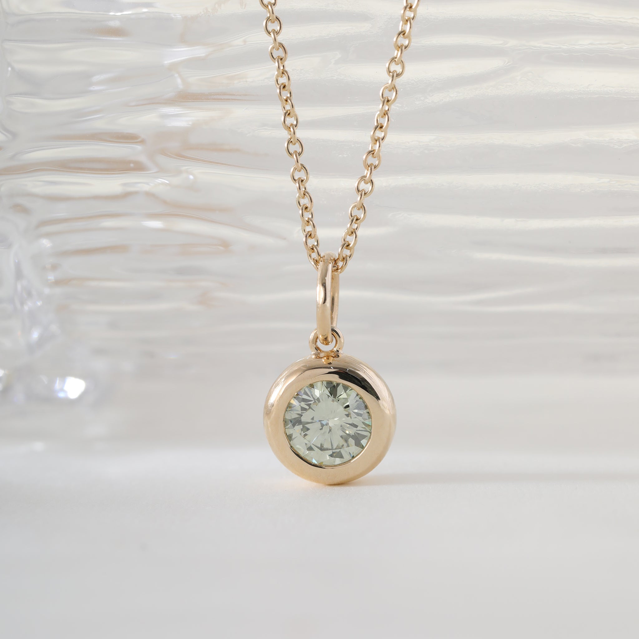 14K Yellow Gold 0.94CT Green Round Cut Diamond Bezel Set Pendant - MMR