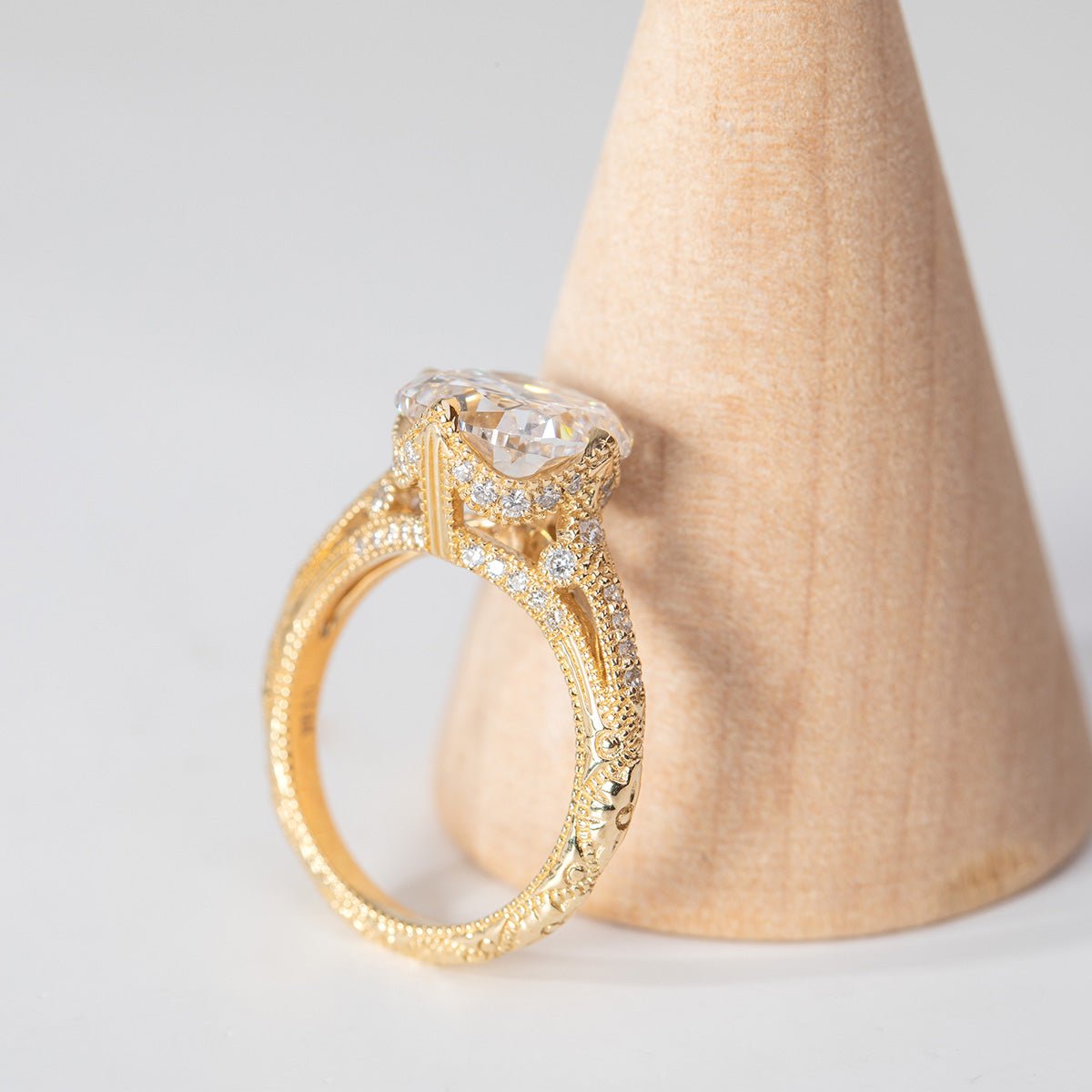 14K Yellow Gold 3ct Old Mine Cut Lab Diamond Crown Setting Diamond - milling Vintage Ring with Round Lab Diamond Side - stone - MMR