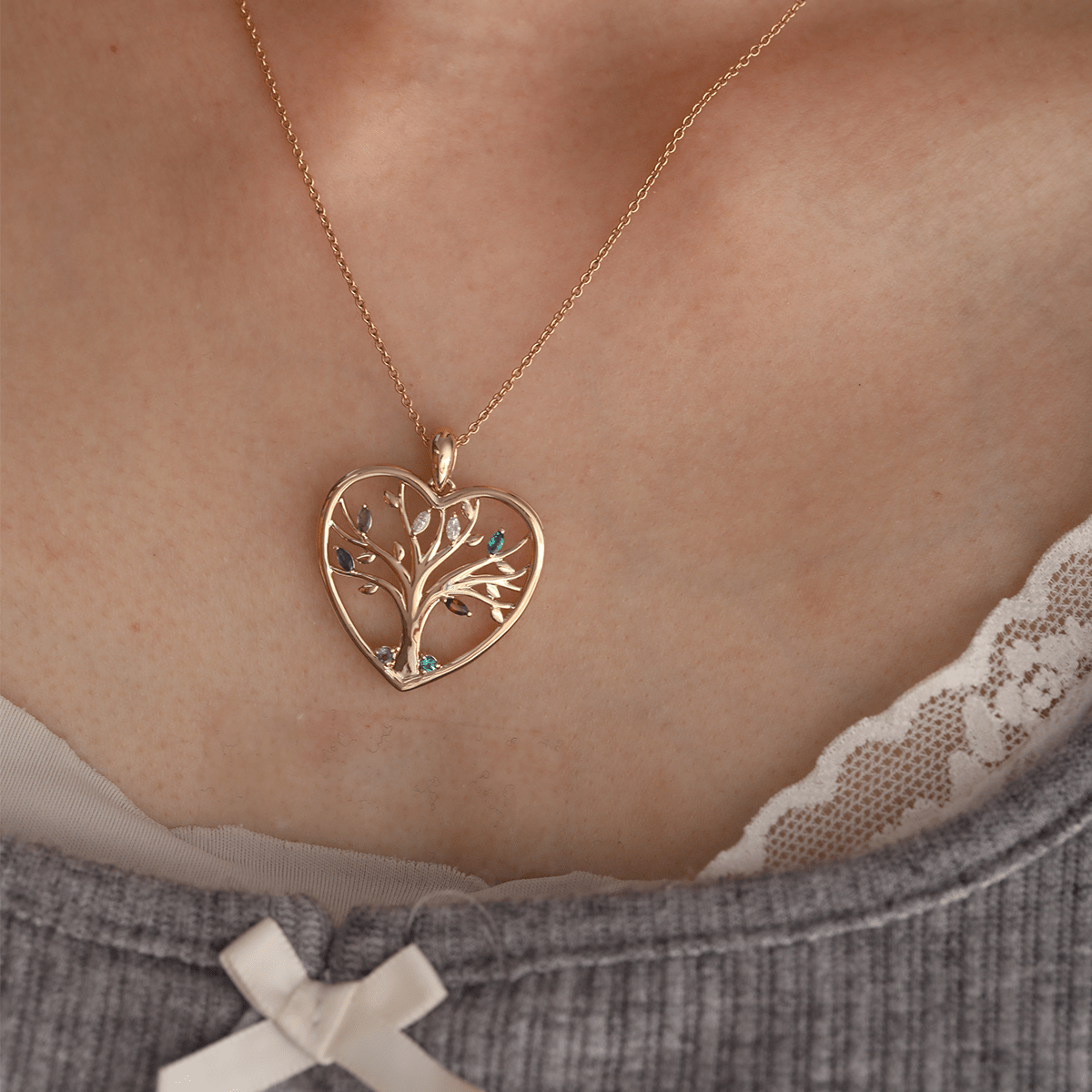 14K Yellow Gold Heart Shape Pendant Necklace - Tree of the Soul Design - MMR