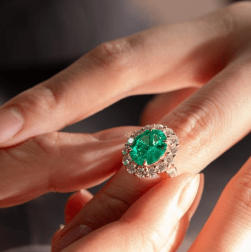 14K Yellow Gold Oval Cut Colombian Emerald Halo OEC Diamond With Pear Cut Side-stone Ring (Excluding Side-stones, Ring Setting Only)