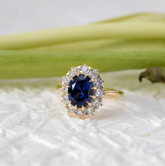 14K Yellow Gold Oval Cut Sapphire Halo OEC Diamond Ring (Excluding Side-stones, Ring Setting Only)