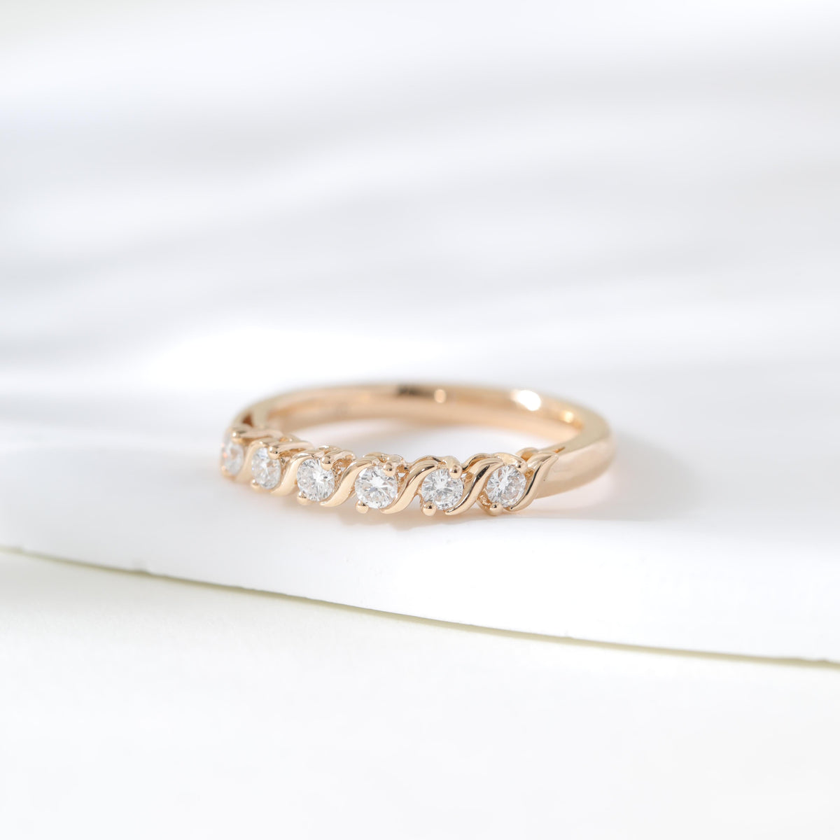14K Yellow Gold Round Lab Diamond 6-stone Ring - MMR