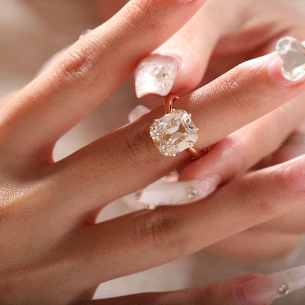 14k Yellow Gold 6.5 Carat Old Mine Cut Lab Diamond Prong Setting Vintage Solitaire Ring