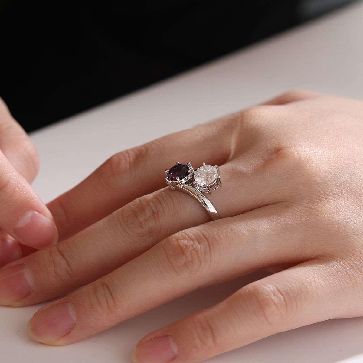 18K White Gold Round Cut Lab Diamond & Lab Ruby Toi et Moi Ring