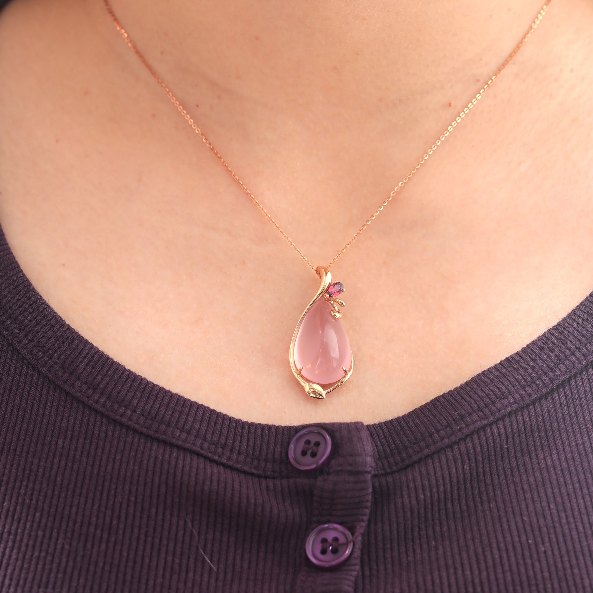 18K Yellow Gold 20.5ct Pear Cabochon Rose Quartz Pendant - MMR