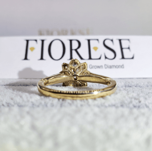 18k Yellow Gold 3ct Old European Cut Lab Diamond 8 Prongs Vintage Side-stone Wedding Ring
