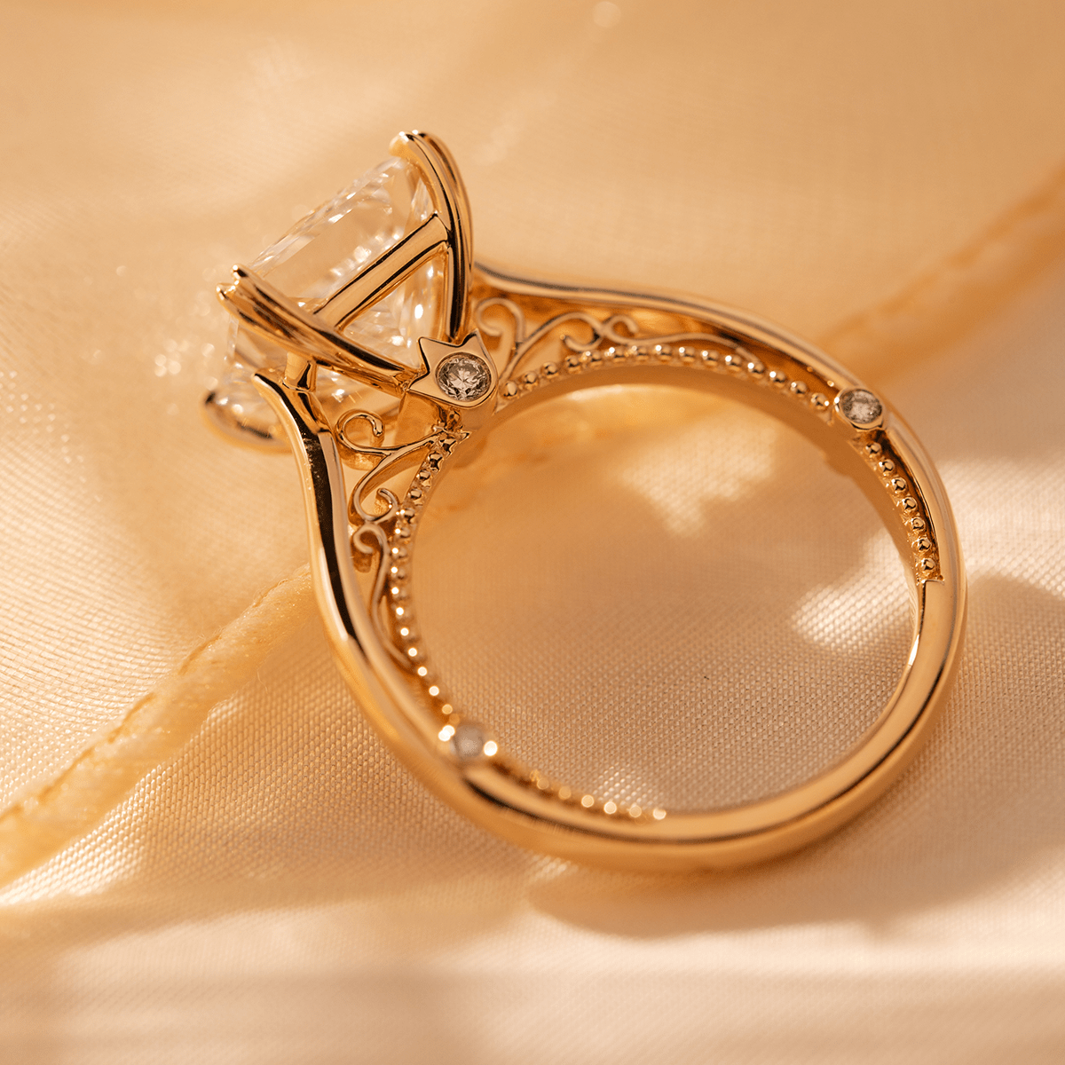 18K Yellow Gold 4ct Princess Cut Lab Diamond Double Claw Prongs Vintage Millegrain Ring – Art Nouveau Nature - Inspired Design - MMR