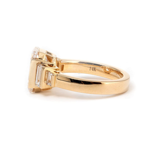 18K Yellow Gold Emerald Cut Lab Diamond Baguette Five-stone Ring (Ring Setting Only)