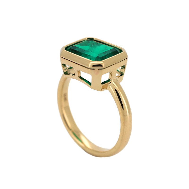 14K Yellow Gold Emerald Solitaire Bezel Ring