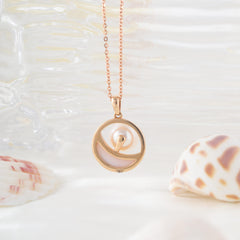 18K Yellow Gold Freshwater Pearl and Mother-of-Pearl Pendant - MMR