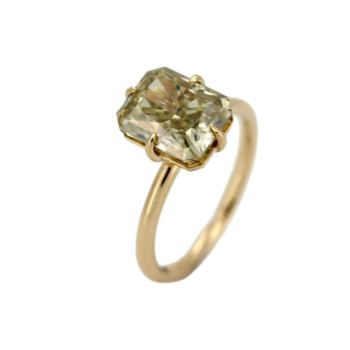 18K Yellow Gold Radiant Moissanite Solitaire Ring(Ring Setting Only)