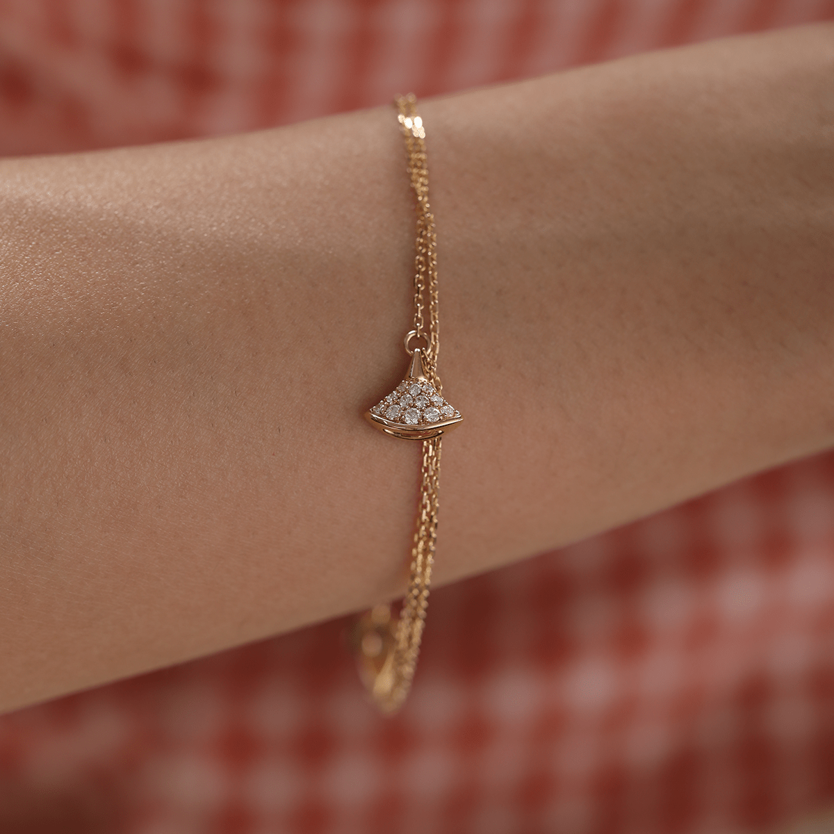 18K Yollow Gold Round Lab Diamond Skirt Pendant Necklace - MMR