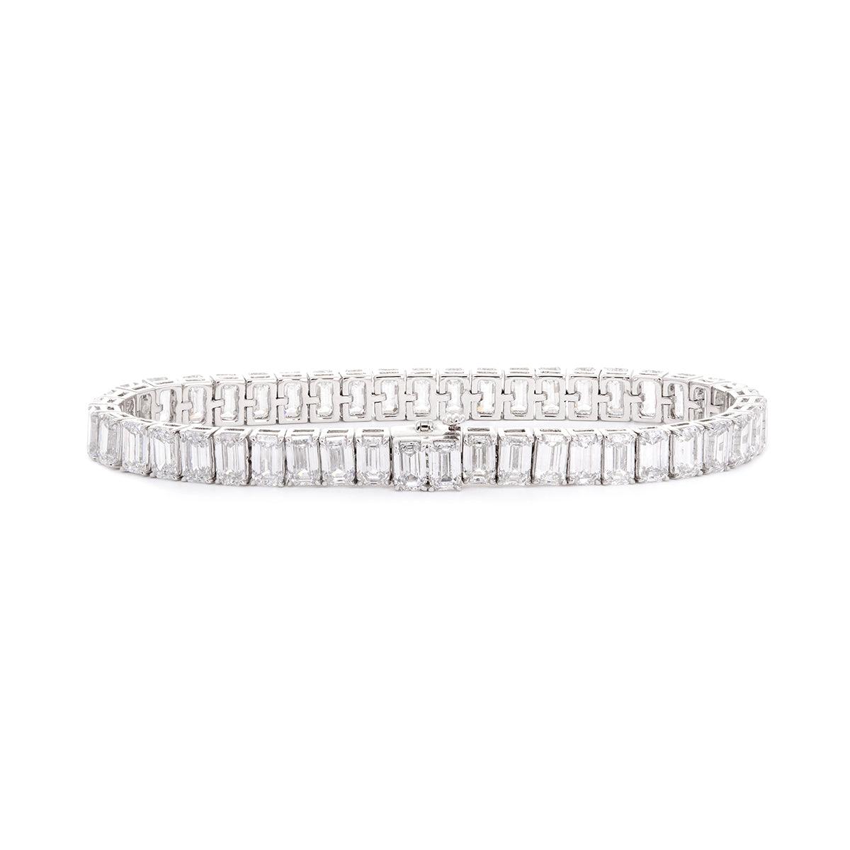 18K White Gold Emerald Cut Lab Diamond Tennis Bracelet, Radiant Diamond Emerald Design