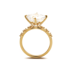 18K Yellow Gold 3.5ct Princess Cut Lab Diamond Vintage Ring with Marquise Cut and Round Lab Diamond Side-stones