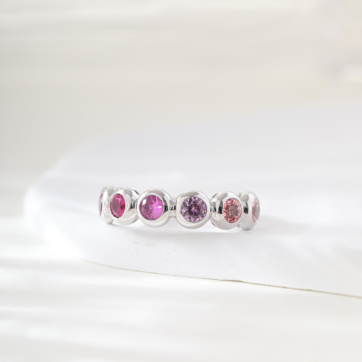 10K White Gold 3.5mm Round Corundum Bezel 6-Stone Ring