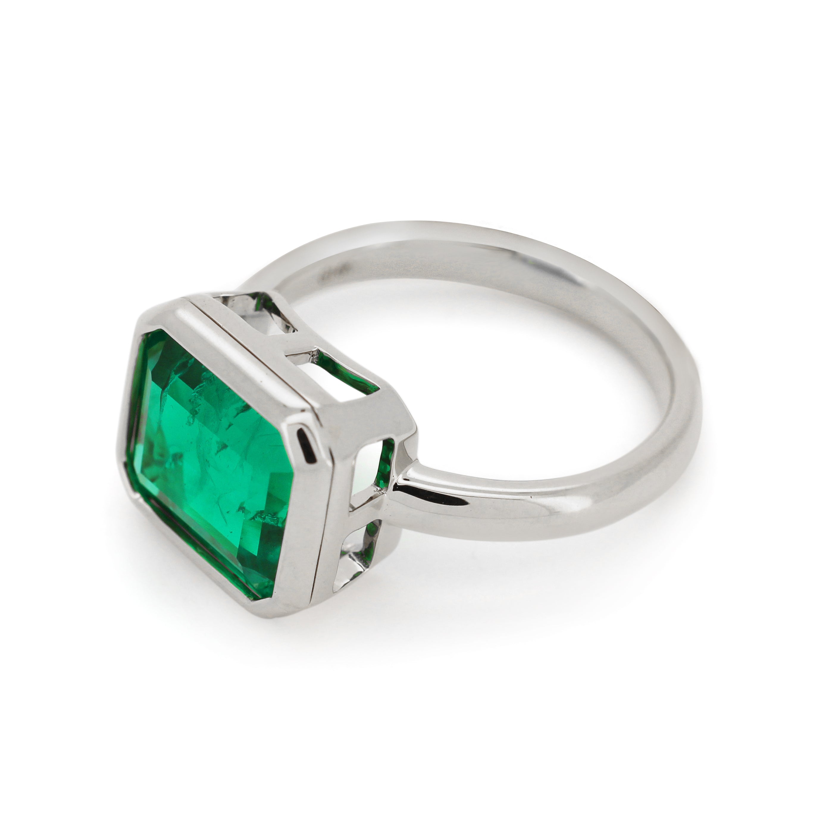 Cherished Moments 14K Yellow Gold 3.5 Carat Lab Emerald Solitaire Cocktail Ring with Bezel Setting 18K White Gold
