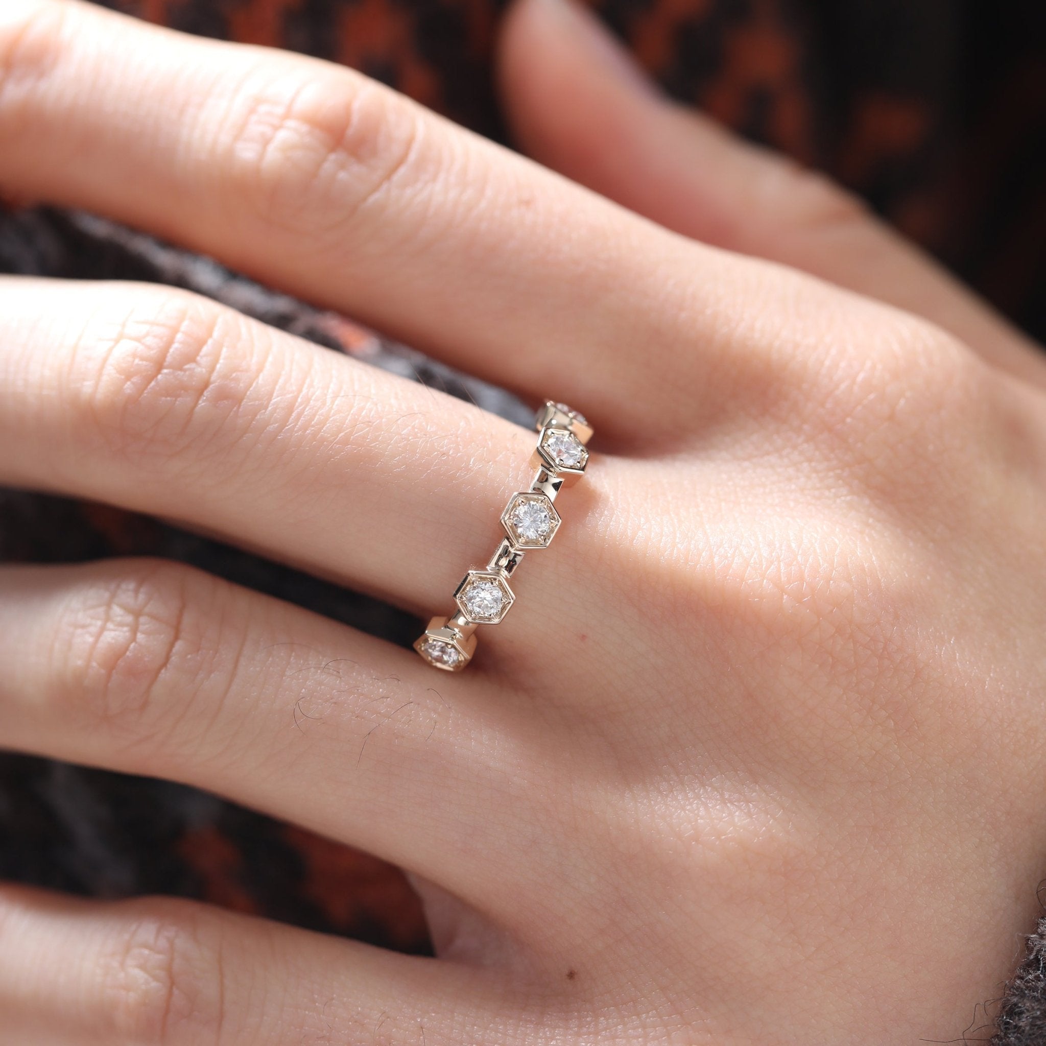 3mm Round Shape Hexagonal Bezel Set Eternity Band - MMR