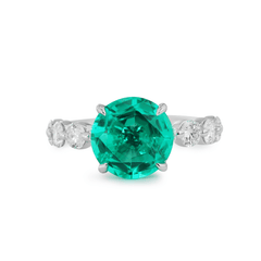 18K White Gold 2.5ct Round Colombian Lab Emerald 4 Calw Prong Ring with 8 Round Lab Diamond Side-stones