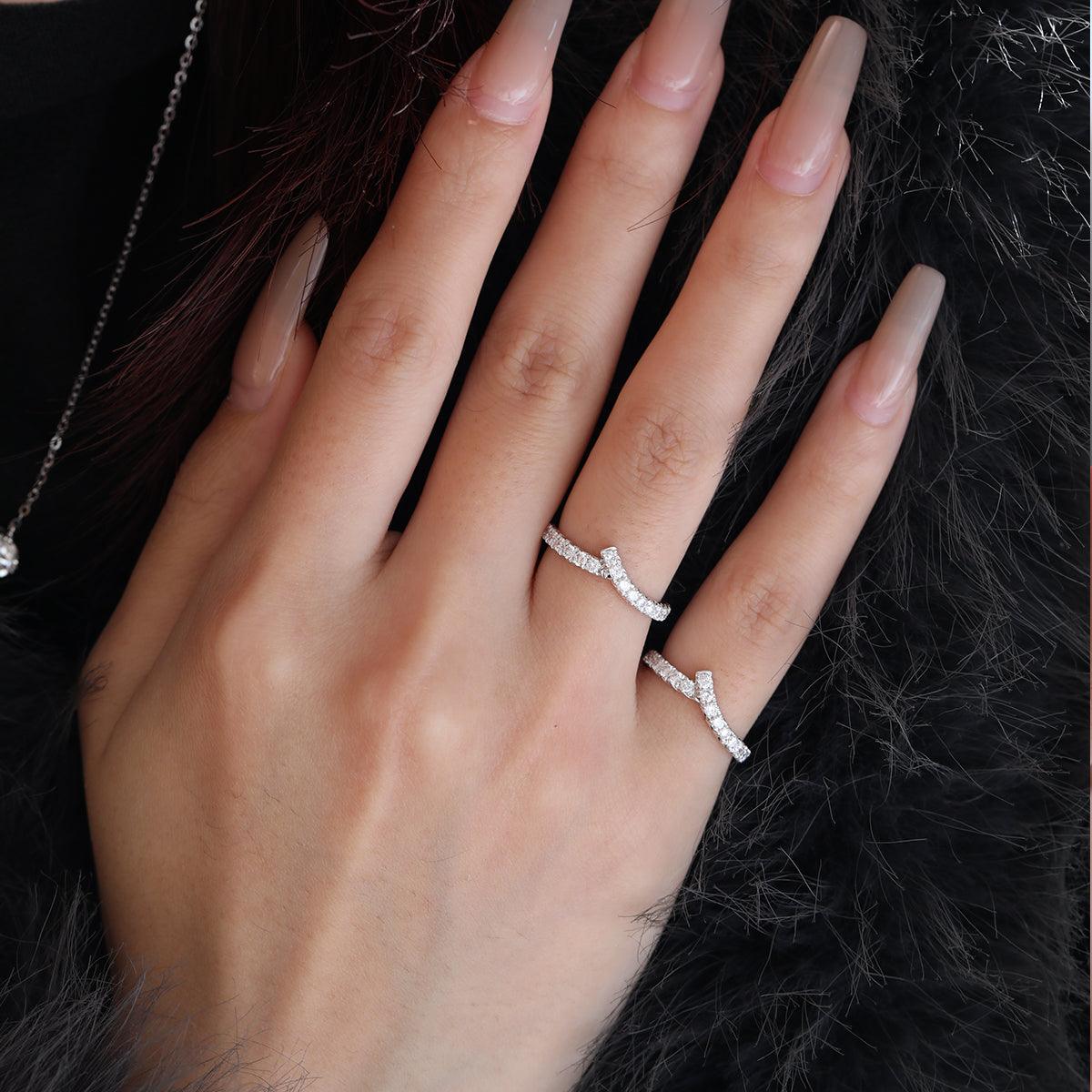 18K White Gold Round Cut Lab Diamond Wedding Ring Enhancer