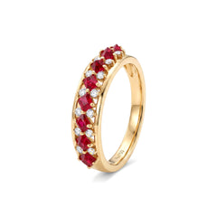 18K Yellow Gold Natural Point Cut Spinel and Natural Round Lab Diamond Ring