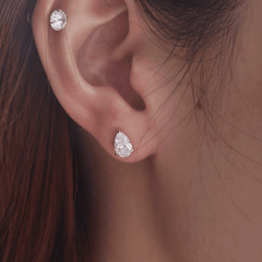 Pear Brilliant Lab Diamond 4 - prong Basket Setting Studs - Fiorese Day - MMR