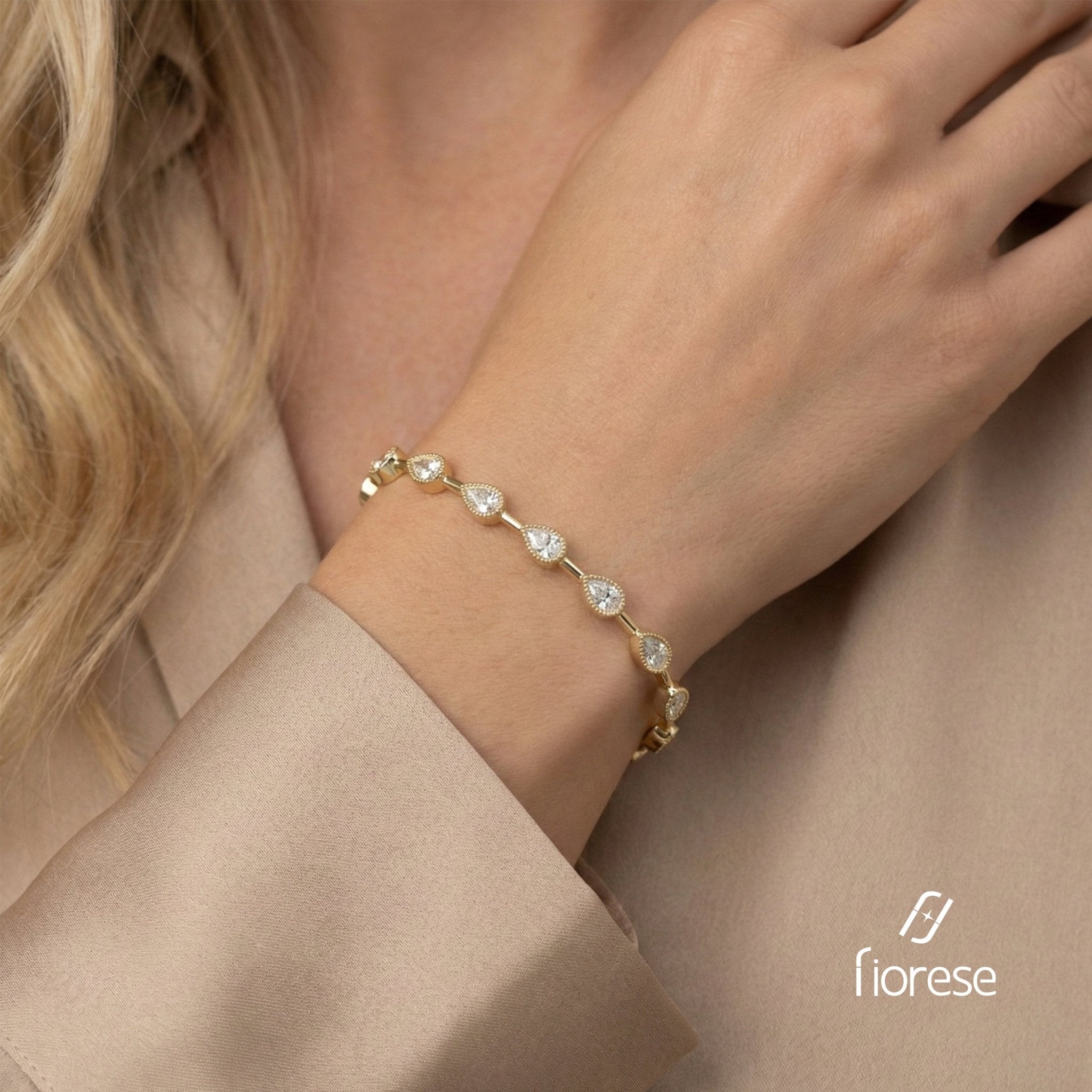 Pear - Shaped Bezel - Set Bracelet with Milgrain Edge - MMR