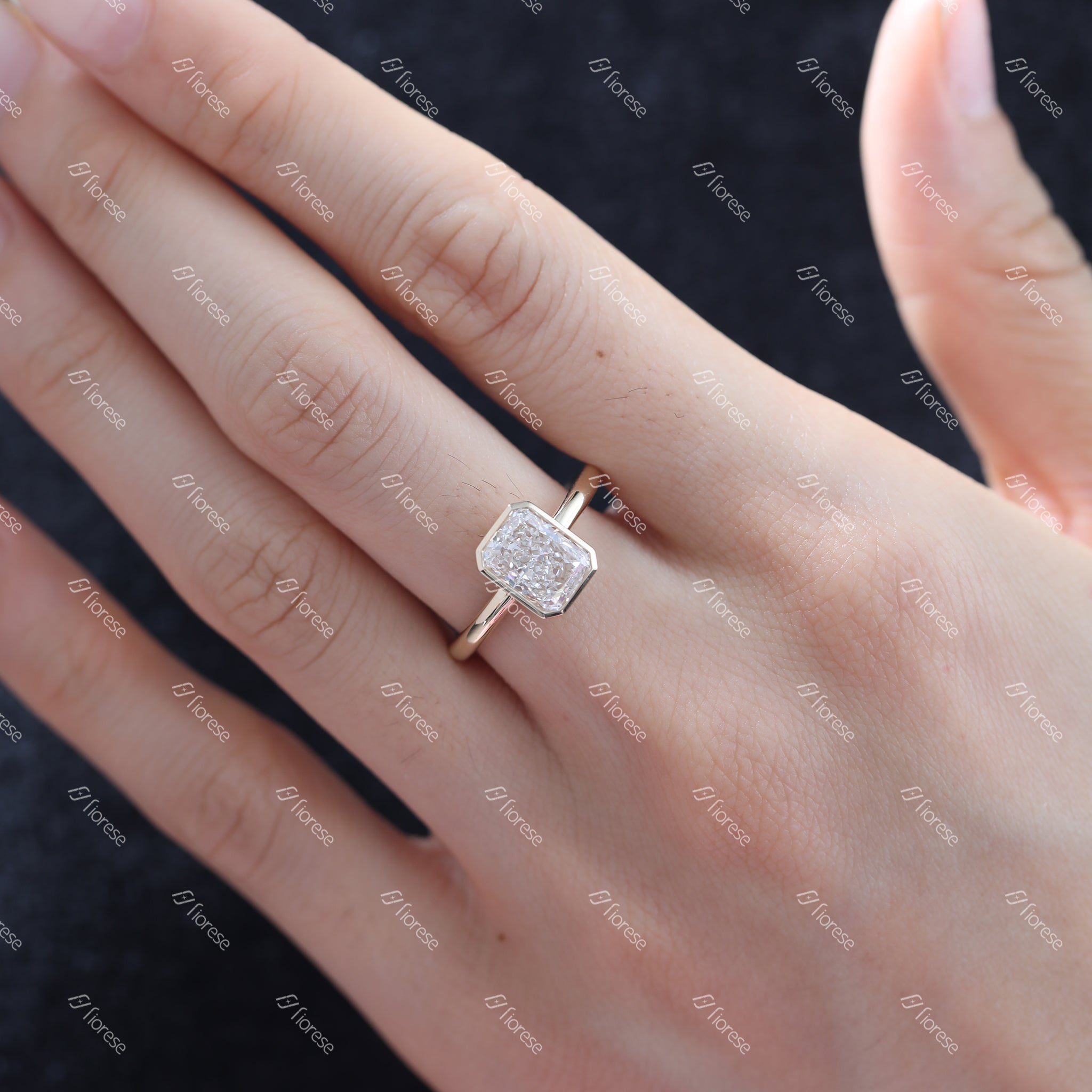 Radiant bezel Ring - MMR