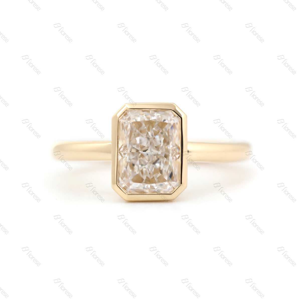 Radiant bezel Ring - MMR