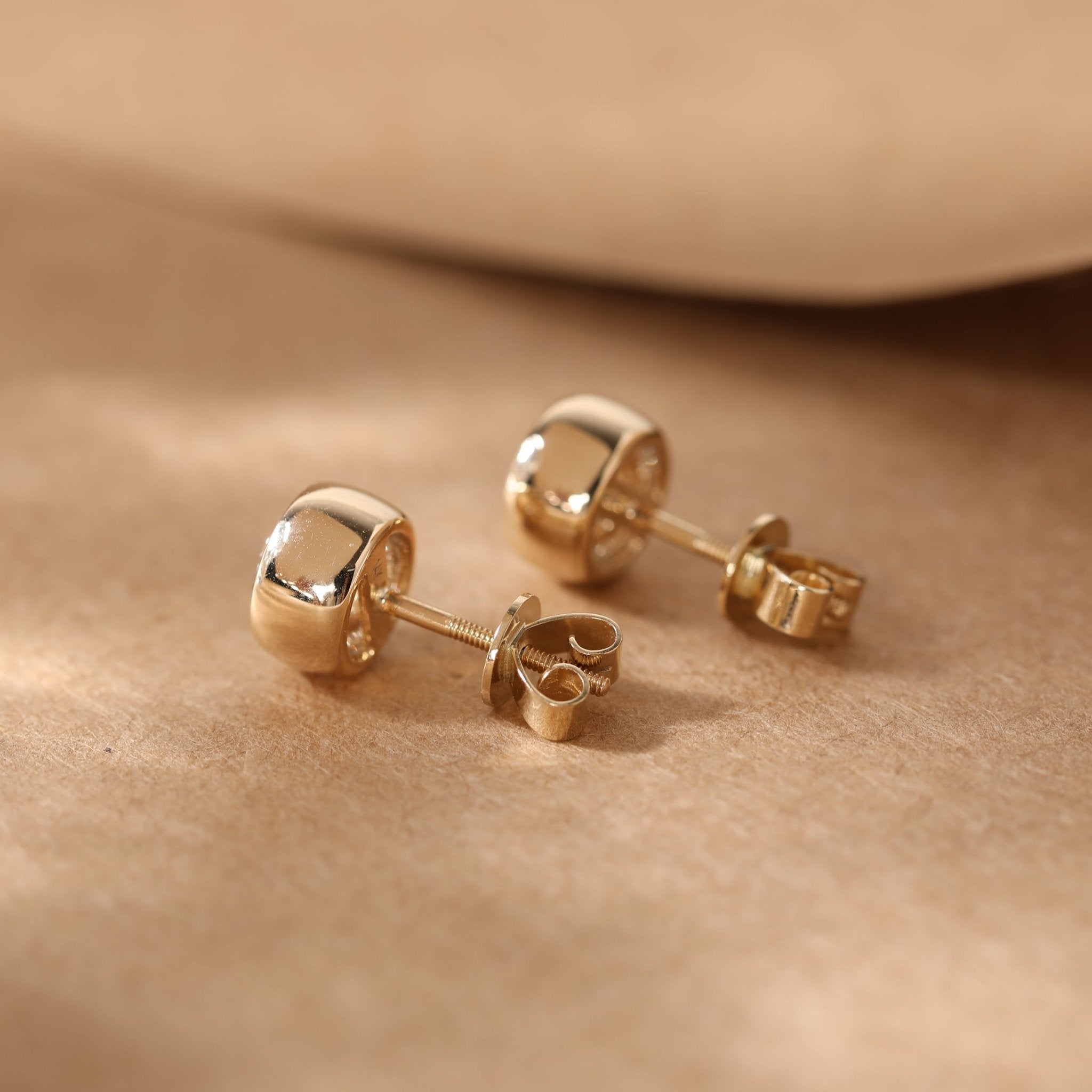 Round brilliant Lab Diamond Bezel Setting Stud Earrings - MMR