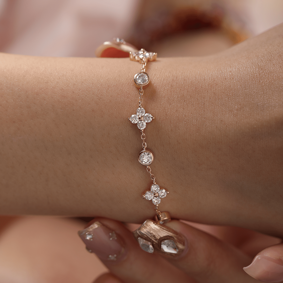 Round Lab Diamond Fancy - Shape Station Chain Bracelet - MMR