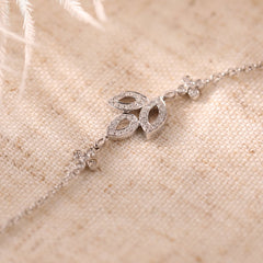 Round Lab Diamond Leaf - Cluster Chain Bracelet - MMR