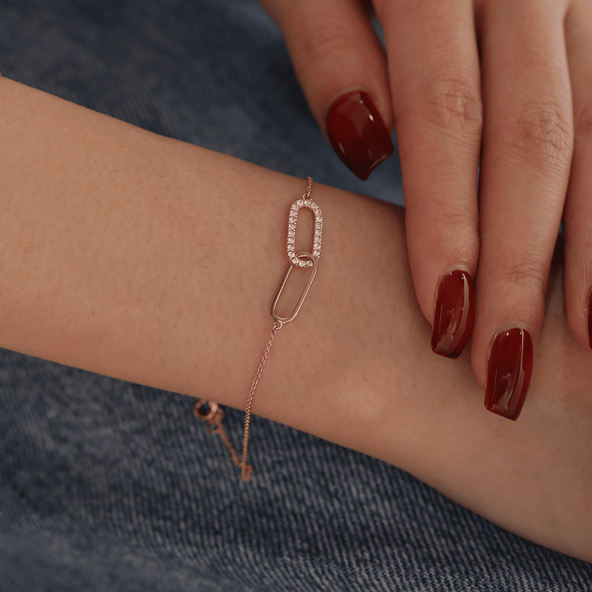 Round Lab Diamond Rectangular Ring - Toi - et - Moi Pave Pendant Chain Bracelet - MMR