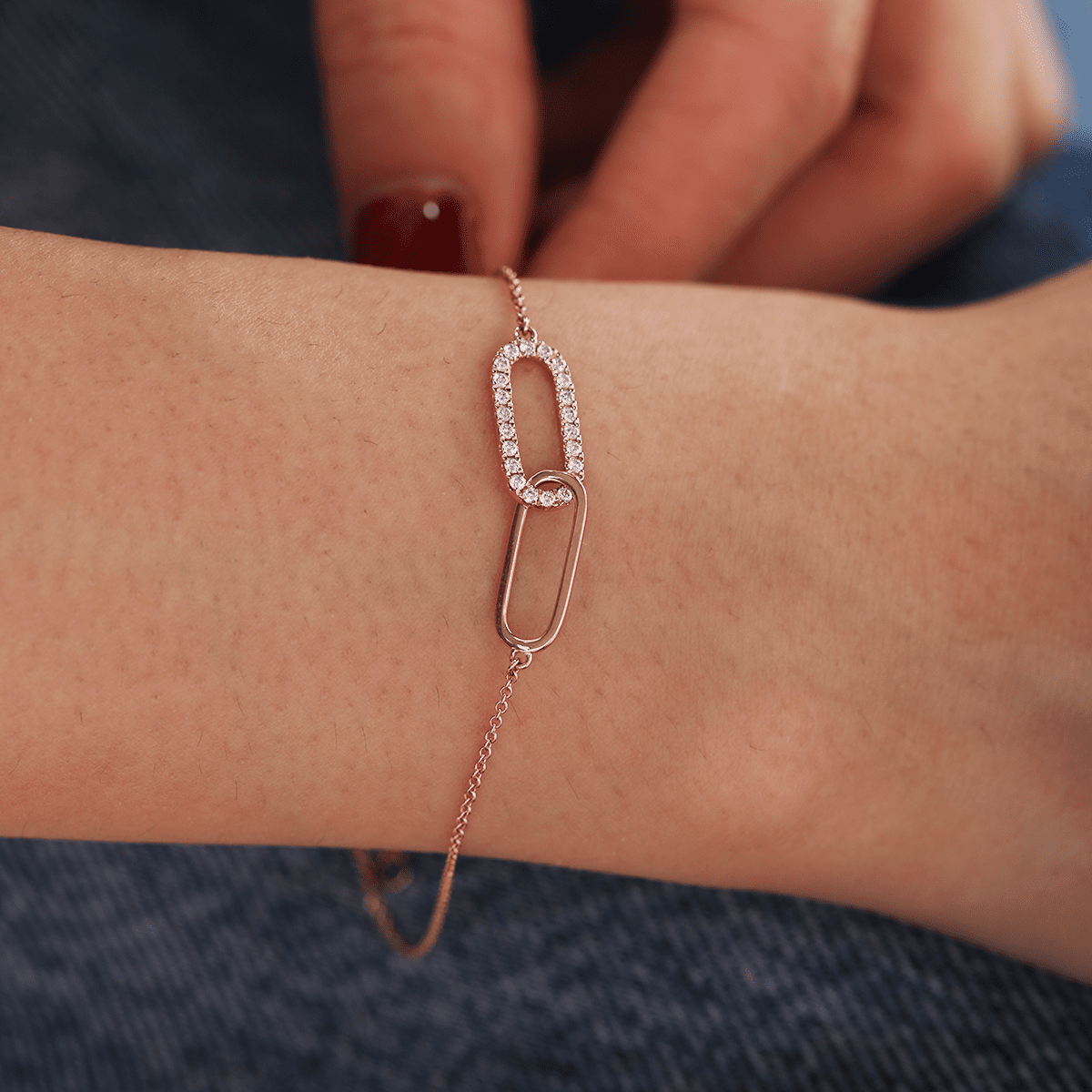 Round Lab Diamond Rectangular Ring - Toi - et - Moi Pave Pendant Chain Bracelet - MMR