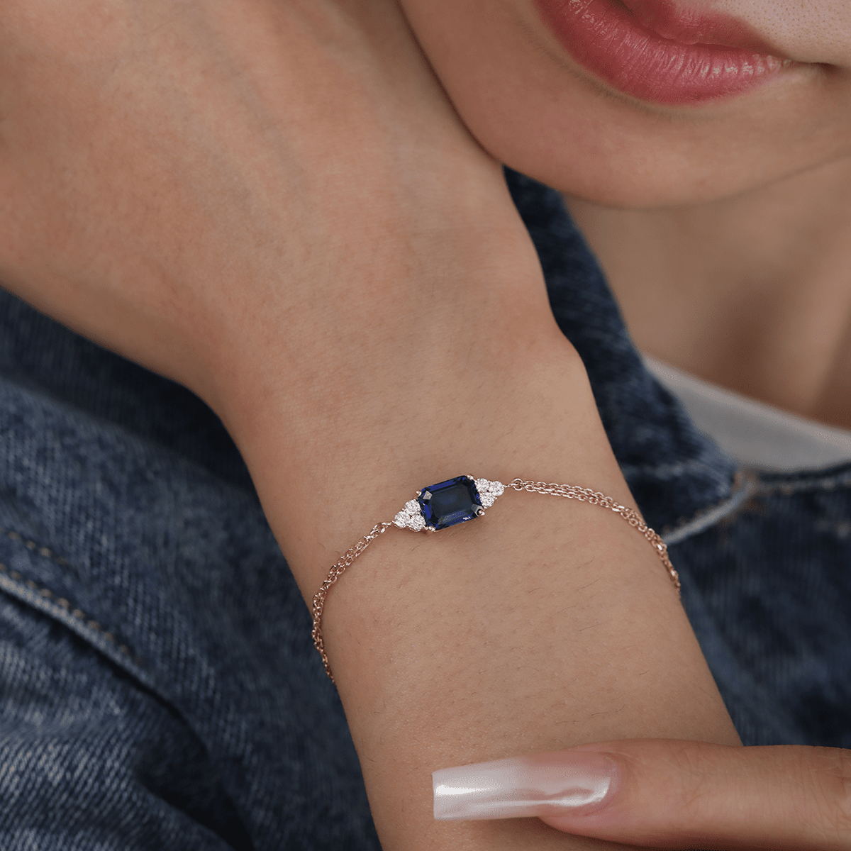 Royal Blue Lab Sapphire Chain Bracelet with Round Lab Diamond Side Stones - MMR